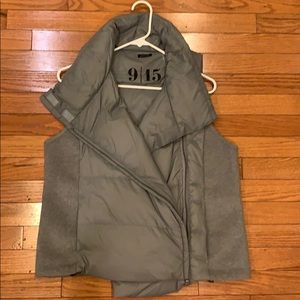 Amazing Saks puffy vest!!!